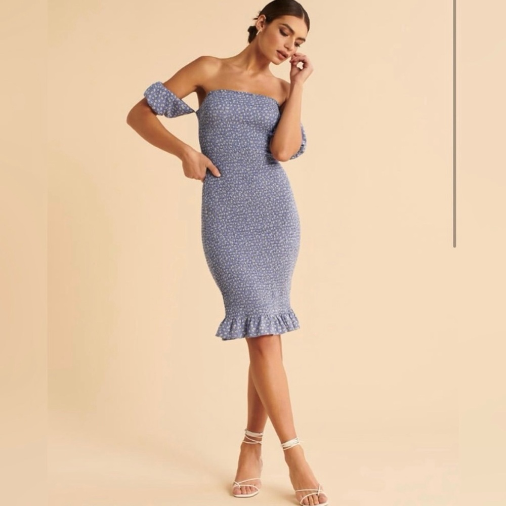 NWT - Abercrombie & Fitch dress